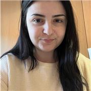 Laureanda in Lettere Moderne specializzata in materie umanistiche quali Letteratura, Storia e Lingua Inglese. Certificato da esami